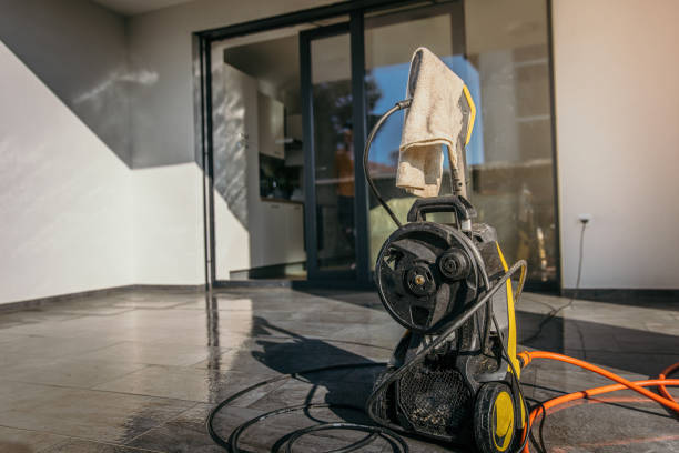 Best Warehouse Cleaning  in Whiskey Creek, FL